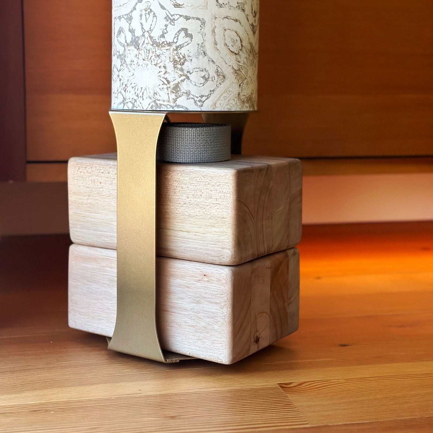 Yoga Mat Tube Floor Stand | Gold